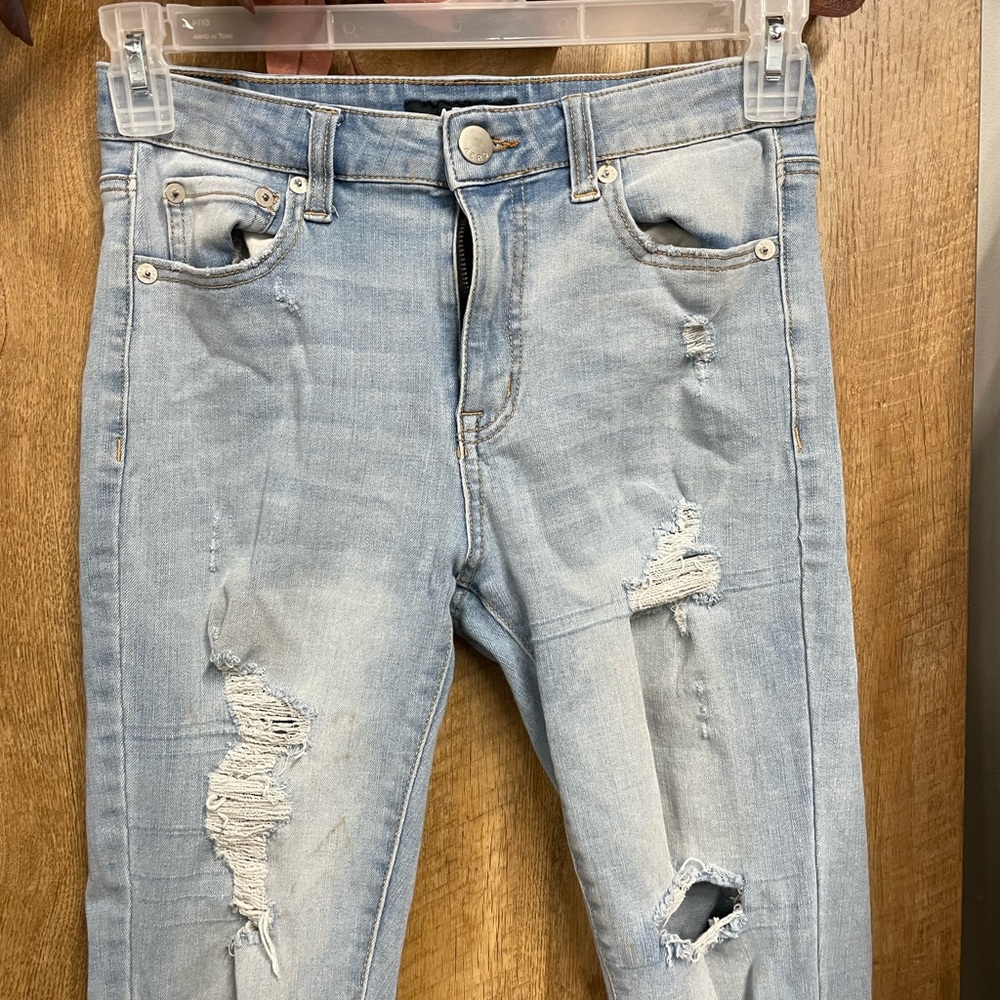 High rise Aero jeans w/ rips